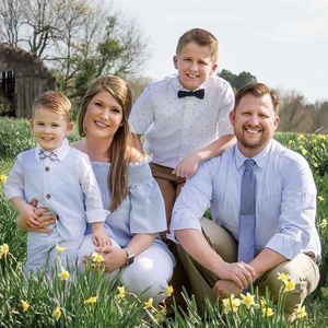 Meet your Posher, Lee